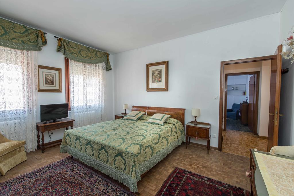 Savoia & Jolanda Apartments 2 Velence Kültér fotó